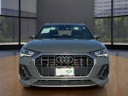 Used 2025 Audi Q3 2.0T Premium image 11