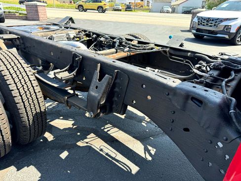 Used 2021 Chevrolet Silverado 3500 LT w/ Convenience Package image 34