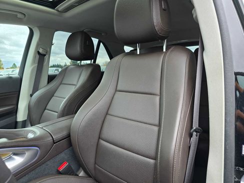 Used 2020 Mercedes-Benz GLE 350 4MATIC image 24