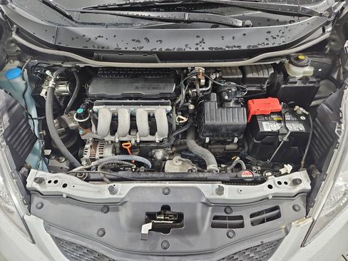 Used 2011 Honda Fit Sport image 19