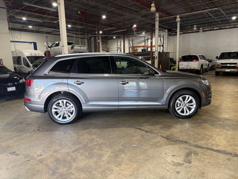 Used 2019 Audi Q7 3.0T Premium Plus AWD/4WD image 5