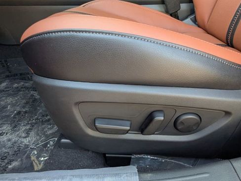 Used 2025 MAZDA CX-50 2.5 Turbo w/ Premium Plus Pkg image 15