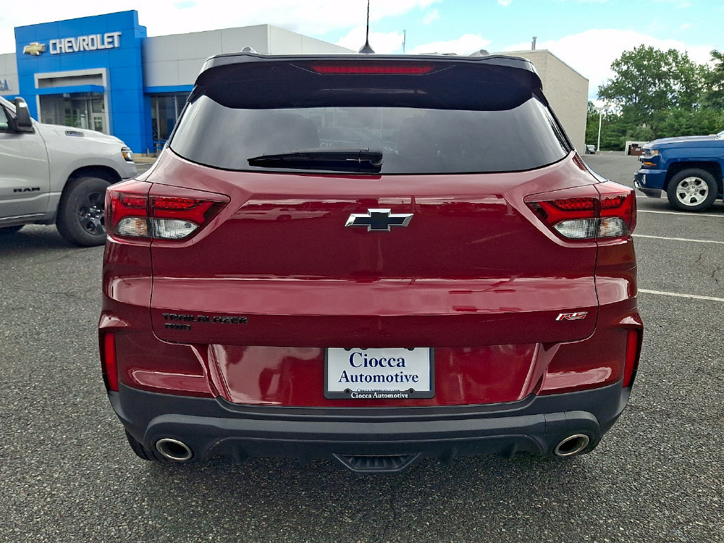 Used 2023 Chevrolet TrailBlazer RS w/ Convenience Package AWD/4WD image 8