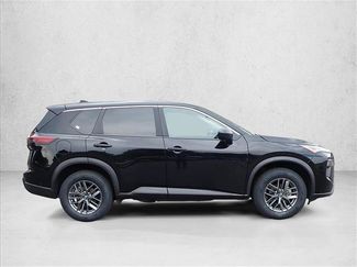 Used 2024 Nissan Rogue S AWD/4WD video 4