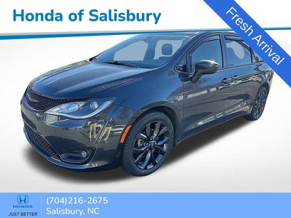 Used 2019 Chrysler Pacifica Touring Plus w/ S Appearance Package