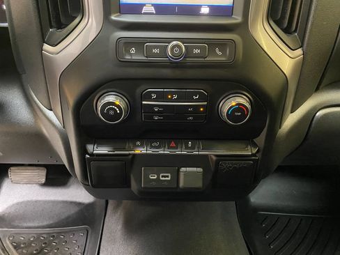 Used 2022 Chevrolet Silverado 1500 Custom w/ LPO, Dark Essentials Package AWD/4WD image 40