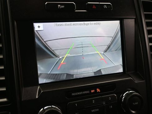Certified 2018 Ford F150 XL w/ Equipment Group 101A Mid RWD image 15