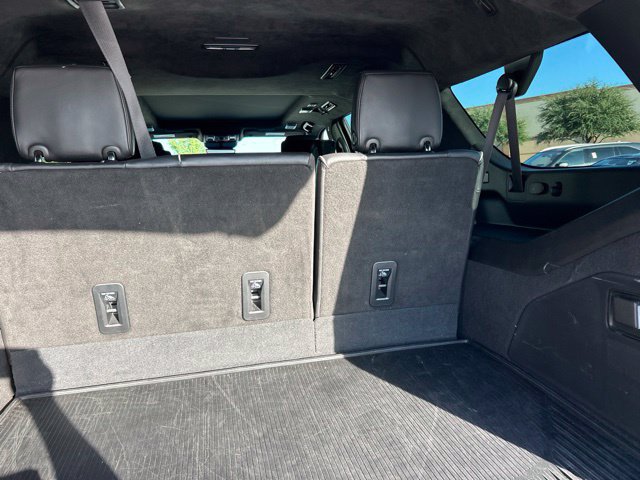 Used 2023 Cadillac Escalade ESV Sport Platinum w/ LPO, Floor Liner Package AWD/4WD image 9