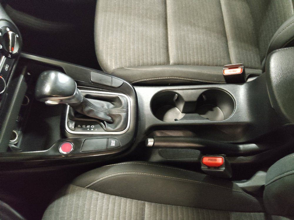 Used 2020 Kia Soul GT-Line w/ GT 2.0L Power Sunroof Package FWD image 26