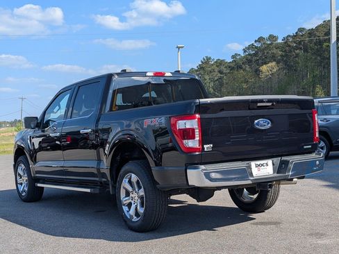 Used 2022 Ford F150 Lariat image 3