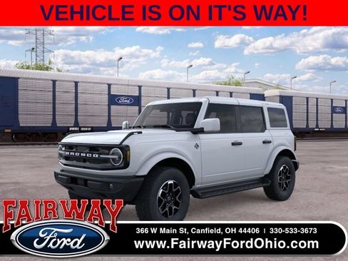 New 2026 Ford Bronco Outer Banks AWD/4WD image 1