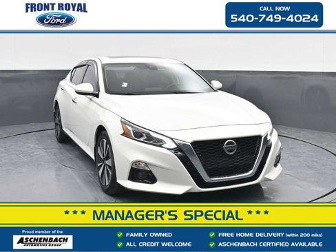 Used 2021 Nissan Altima 2.5 SL image 1