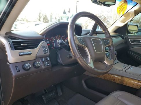 Used 2016 GMC Yukon Denali w/ Open Road Package image 20