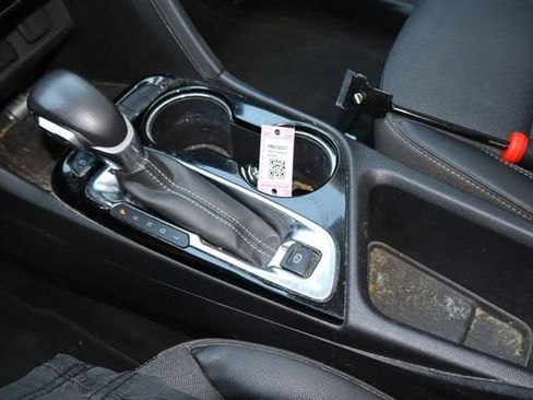 Used 2023 Buick Encore GX Preferred w/ Cold Weather Comfort Package FWD image 23