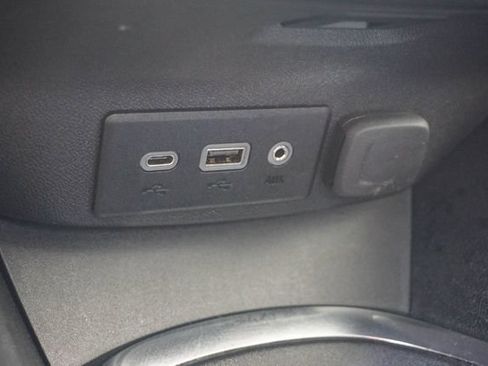 Used 2024 Chevrolet Malibu LT FWD image 23