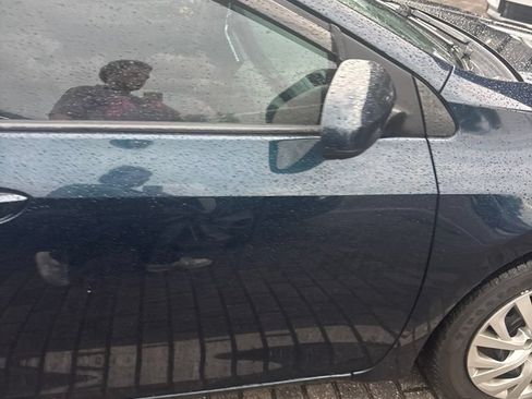 Used 2018 Toyota Corolla LE FWD image 20