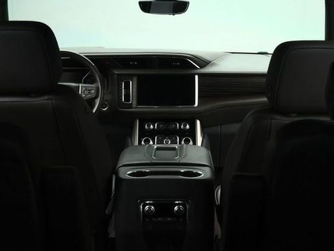 Used 2021 GMC Yukon Denali w/ Denali Premium Package RWD image 75