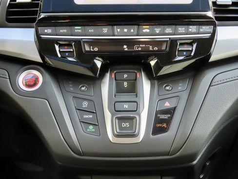 Used 2026 Honda Odyssey EX-L image 26