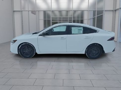 New 2026 Nissan Sentra SV w/ Floor Mat Package FWD image 5