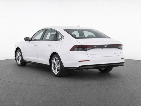 Used 2023 Honda Accord LX image 3