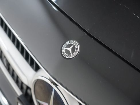Used 2022 Mercedes-Benz C 300 Sedan image 12