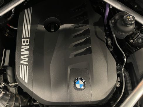 Certified 2023 BMW X7 xDrive40i w/ Executive Package image 26