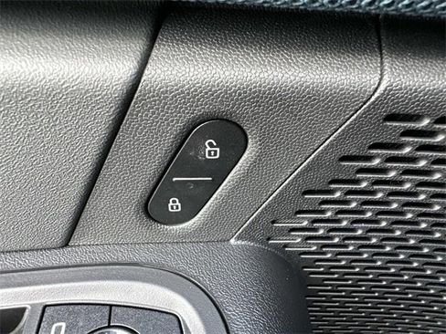 Used 2025 MINI Cooper Countryman S w/ Comfort Package Max image 19