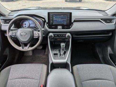 Used 2022 Toyota RAV4 XLE image 24