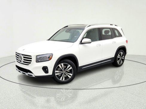 Certified 2026 Mercedes-Benz GLB 250 image 1