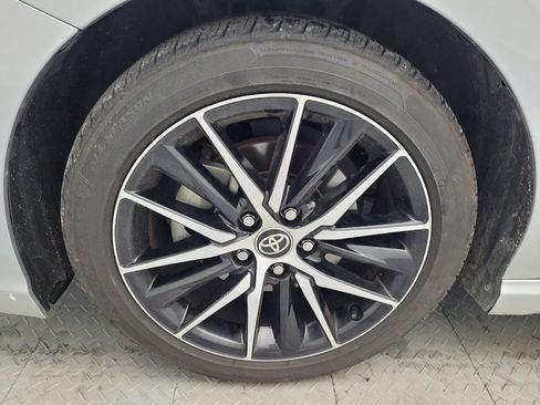 Used 2022 Toyota Camry SE image 31
