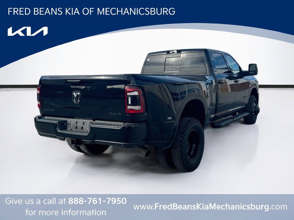 Used 2023 RAM 3500 Big Horn w/ Level 2 Equipment Group AWD/4WD image 5
