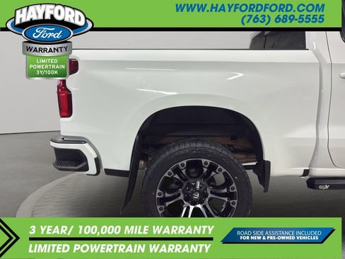 Used 2022 Chevrolet Silverado 1500 RST AWD/4WD image 27