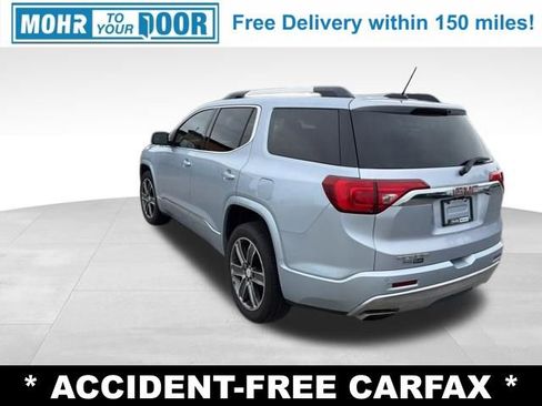 Used 2017 GMC Acadia Denali w/ Technology Package FWD image 3