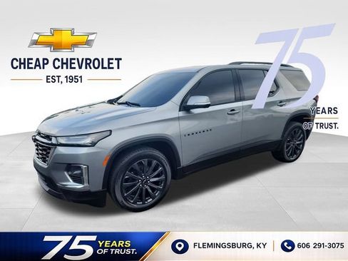Used 2023 Chevrolet Traverse RS AWD/4WD image 1