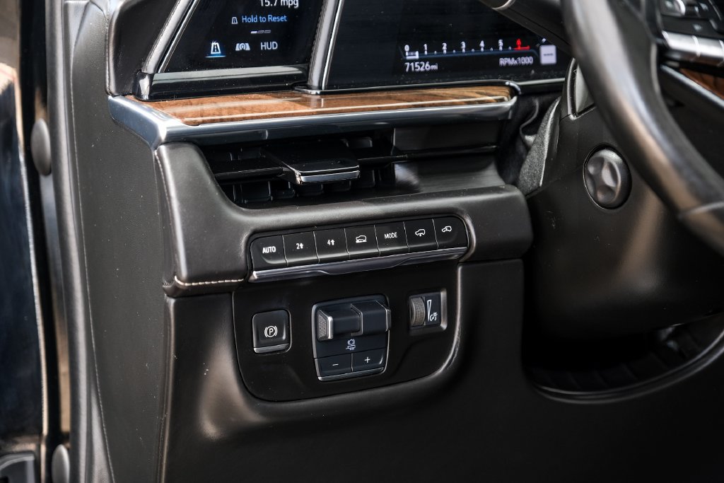 Used 2021 Cadillac Escalade Sport Platinum w/ LPO, ONYX Package AWD/4WD image 32