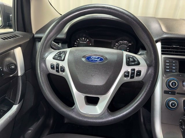 Used 2013 Ford Edge SE FWD image 19