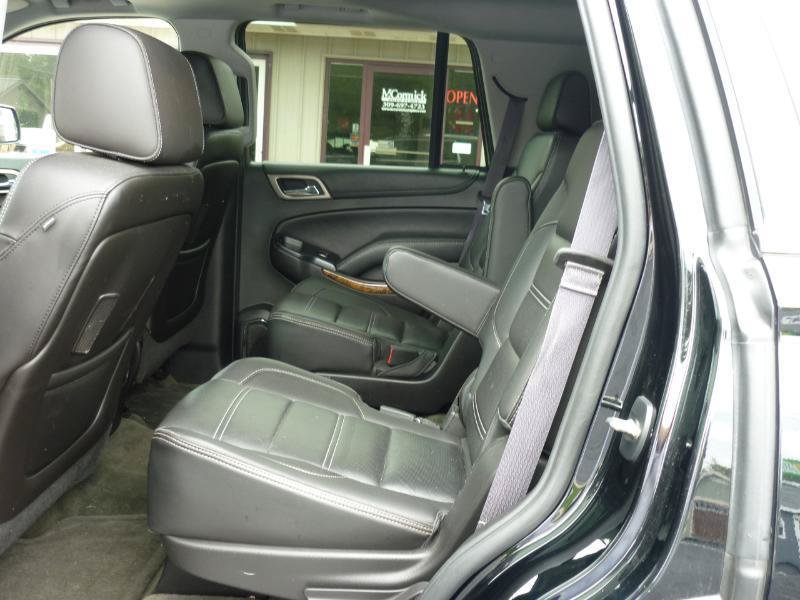 Used 2015 GMC Yukon Denali w/ Touring Package AWD/4WD image 17