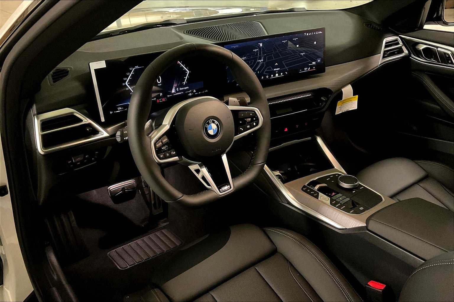 Used 2026 BMW 430i Coupe w/ M Sport Package RWD image 8