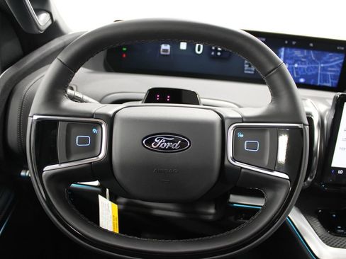 New 2025 Ford Expedition Platinum w/ Stealth Performance Package image 41