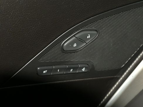 Used 2018 Chevrolet Corvette Stingray Coupe w/ 2LT Preferred Equipment Group image 23