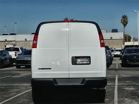 New 2025 Chevrolet Express 2500 Work Van image 6