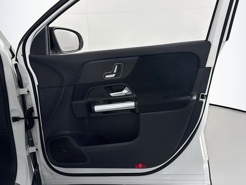 New 2026 Mercedes-Benz GLA 250 image 23