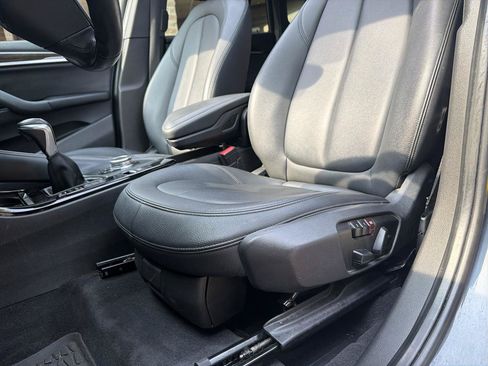 Used 2016 BMW X1 xDrive28i AWD/4WD image 12
