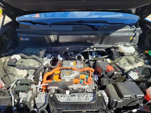 Certified 2026 Cadillac Vistiq Premium Luxury image 16