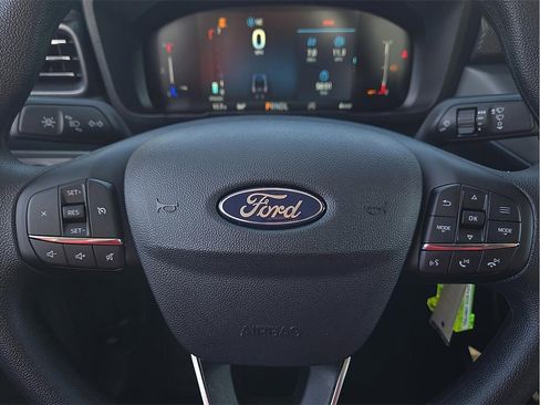 New 2026 Ford Maverick XL image 19