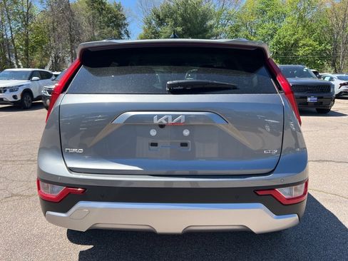New 2025 Kia Niro EX w/ EX Cold Weather Package image 3