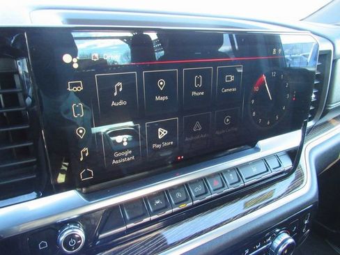 Certified 2023 GMC Sierra 1500 Elevation w/ LPO, Elevation Black Package image 19