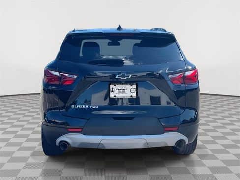 Used 2022 Chevrolet Blazer LT w/ LPO, Black Grille Bar Package image 6