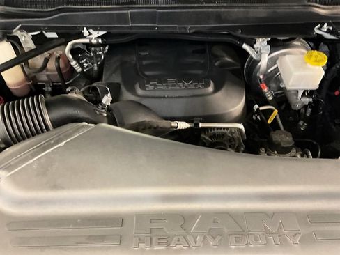 Used 2022 RAM 2500 Big Horn w/ Level C Equiment Group AWD/4WD image 7