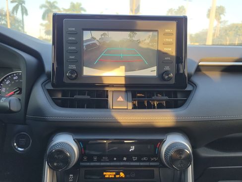 Used 2019 Toyota RAV4 XLE image 23